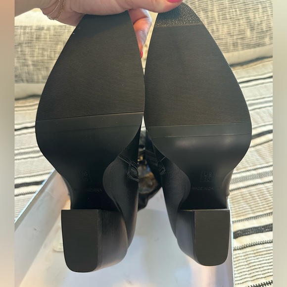 Never worn wide calf cowboy boots - Picture 4 of 4